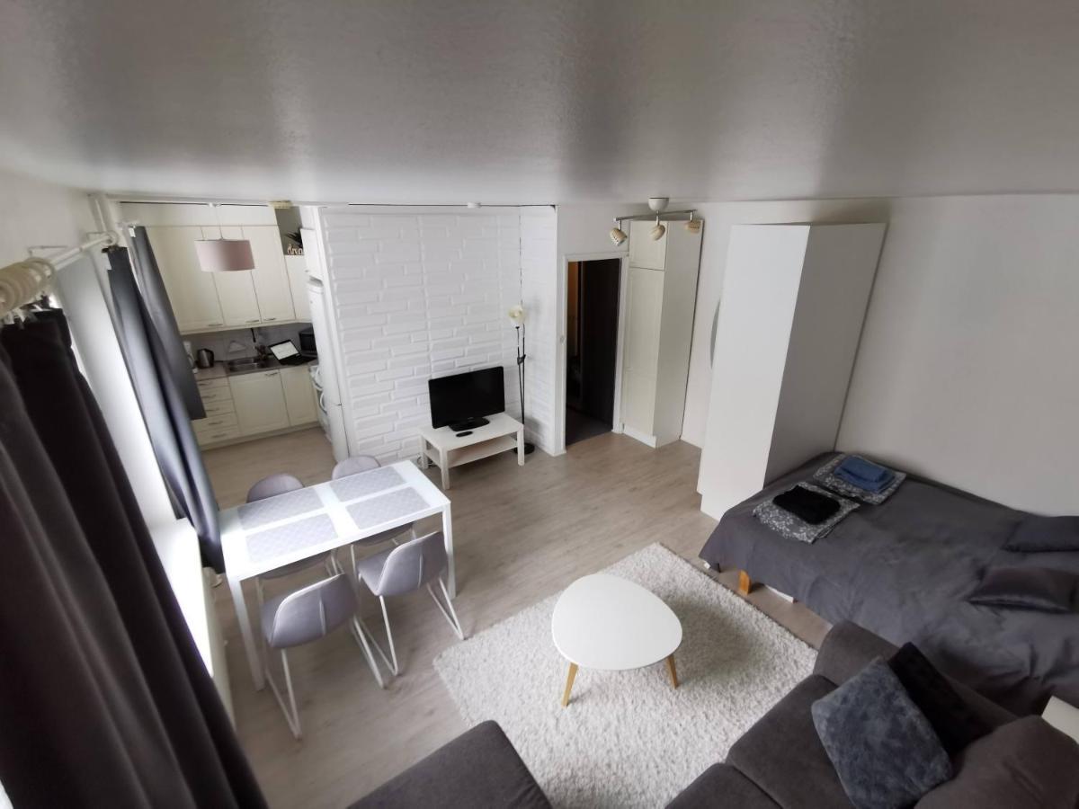 Cozy Apartment In The Center Рованиеми Екстериор снимка
