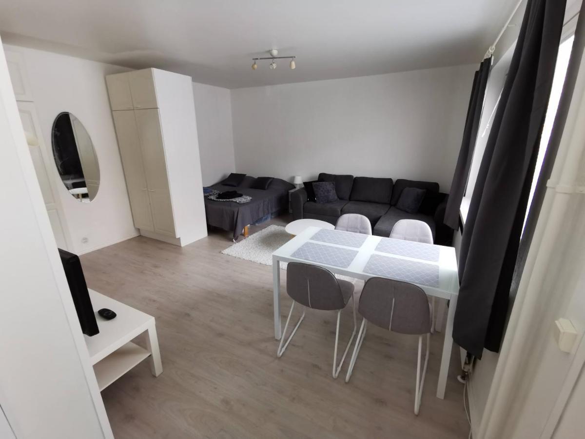 Cozy Apartment In The Center Рованиеми Екстериор снимка